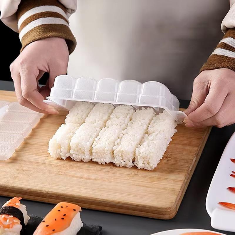 新しい10個取りおにぎり型、蓋付きノンスティックPPクリア容 - Meal Prep With Rice のレビューと価格